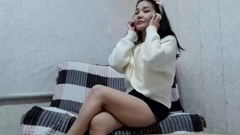 Snapshot of fallonhemingway chatting on 03.02.26 Mia online show from 03.02.26