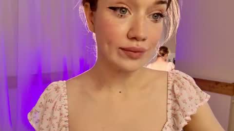 Snapshot of fancyamelia chatting on 07.06.26 fancyamelia online show from 07.06.26
