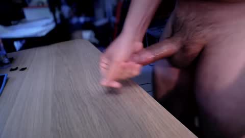 Snapshot of fandedanny chatting on 12.28.24 fandedanny online show from 12.28.24