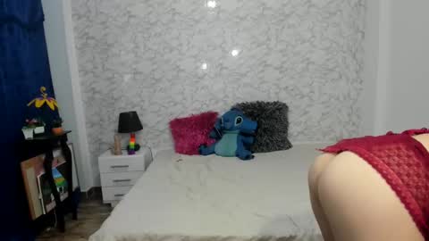 Snapshot of fanny_18 chatting on 03.06.25 FANNY online show from 03.06.25