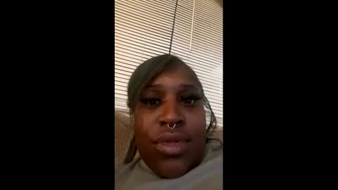 Snapshot of fansiibaby chatting on 12.23.24 fansiibaby online show from 12.23.24