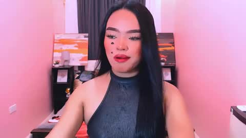 ITYS ME MONA online show from 04.14.26