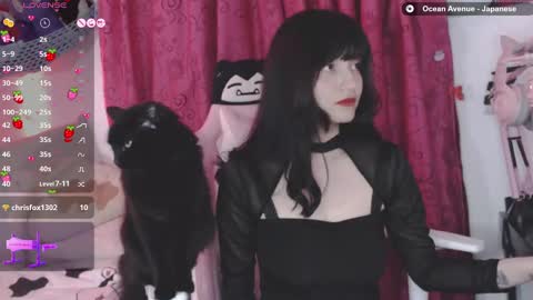 Snapshot of fantasma_gei chatting on 12.16.24 Fantasma. online show from 12.16.24