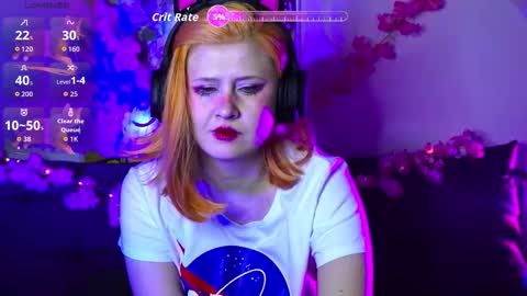 Snapshot of fantastic_fairy chatting on 12.01.25 Fairy online show from 12.01.25