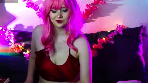 Snapshot of fantastic_fairy chatting on 12.13.25 Fairy online show from 12.13.25