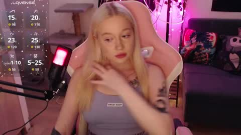 Lisa online show from 02.08.26