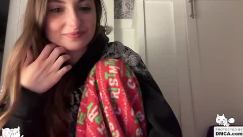 Ella online show from 06.05.26