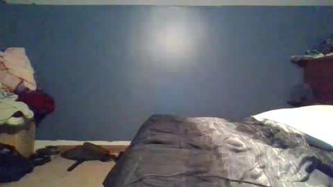 Snapshot of fantasyguy99 chatting on 09.30.25 fantasyguy99 online show from 09.30.25