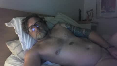 Snapshot of fantasying01 chatting on 09.17.25 fantasying01 online show from 09.17.25