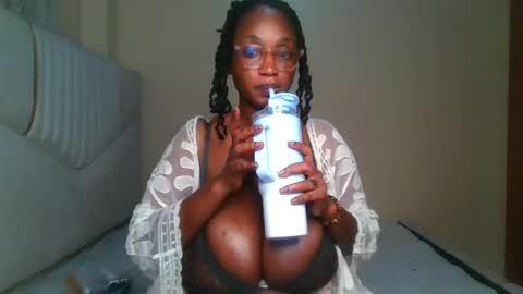 Snapshot of fantasymelons1 chatting on 07.06.26 Fantasy melons online show from 07.06.26