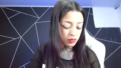 Snapshot of farichell chatting on 02.28.25 fari online show from 02.28.25