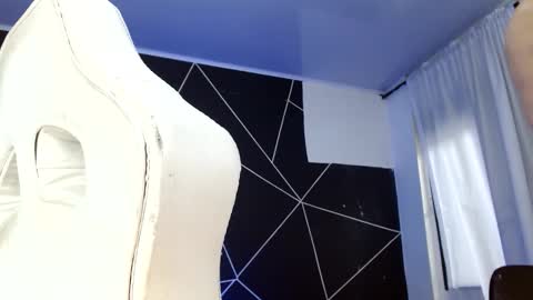 Snapshot of farichell chatting on 12.03.25 fari online show from 12.03.25