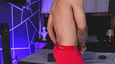 Snapshot of farid_jake_ chatting on 01.10.25 farid_jake_ online show from 01.10.25