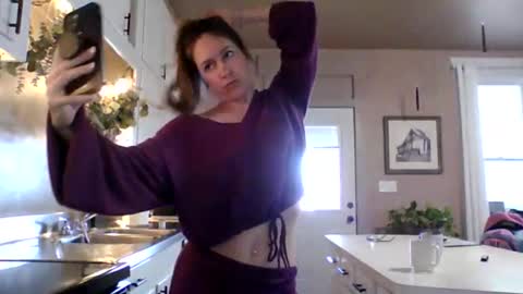 Snapshot of farmgirl__ chatting on 02.23.26 FarmGirl and Daddy online show from 02.23.26