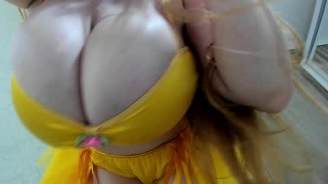 call me Farradayy online show from 11.21.25