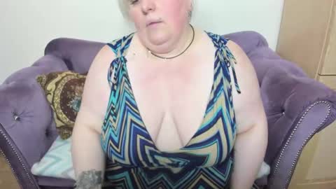 fashiona online show from 10.08.25