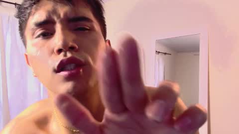 Johan online show from 10.18.25