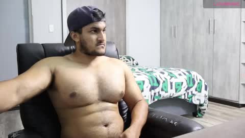 fatherfly001 online show from 04.16.26