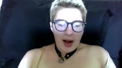 midnightmochi22 online show from 06.04.26
