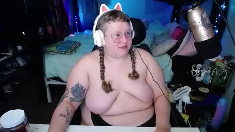 FatVeronica online show from 02.19.25