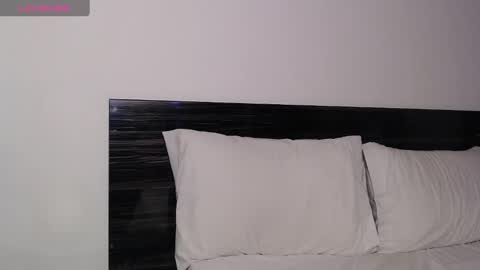 FAUSTO online show from 02.18.25