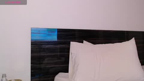 FAUSTO online show from 02.21.25