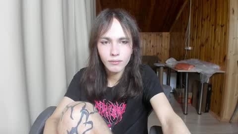 Snapshot of fcherthth chatting on 12.15.24 Mark online show from 12.15.24