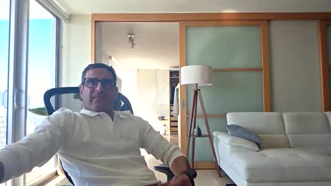 Miami Persian online show from 10.31.25