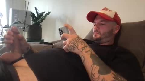 Snapshot of fdck75 chatting on 09.28.25 fdck75 online show from 09.28.25