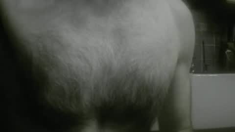 Snapshot of feardubh chatting on 01.08.25 feardubh online show from 01.08.25