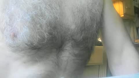 Snapshot of feardubh chatting on 03.05.25 feardubh online show from 03.05.25