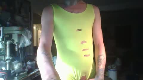 Snapshot of feelfemdom chatting on 05.08.26 feelfemdom online show from 05.08.26