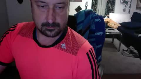 Snapshot of feetkissboy chatting on 09.19.25 feetkissboy online show from 09.19.25