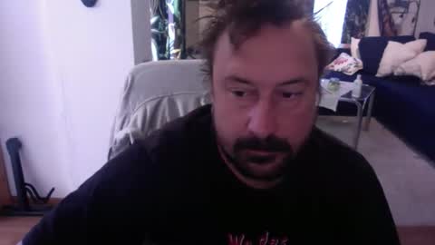 Snapshot of feetkissboy chatting on 11.08.25 feetkissboy online show from 11.08.25