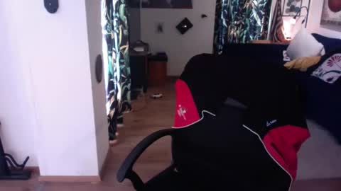 feetkissboy online show from 01.17.26