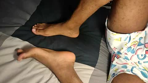 feetofmau online show from 11.01.25