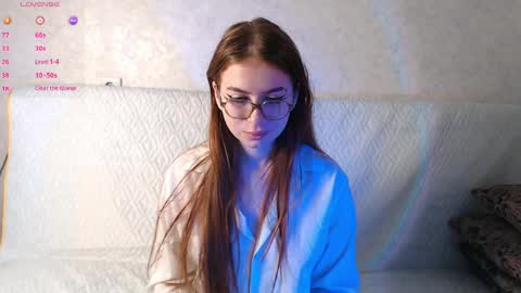 Hi Im Milly  nice 2 meet u 3 online show from 04.11.26