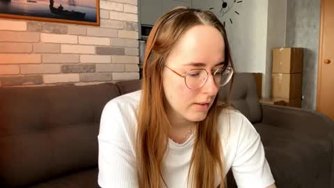 Mary online show from 03.30.26