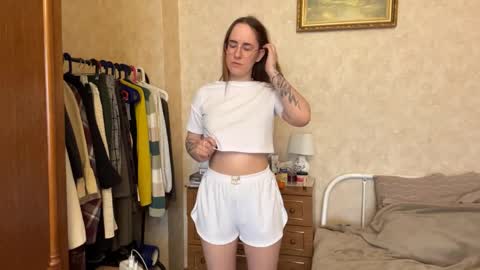 Mary online show from 04.10.26