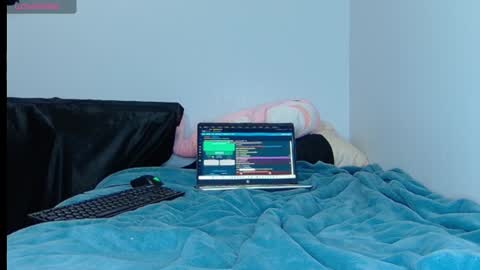 Snapshot of feralasf chatting on 01.20.25 FE fee online show from 01.20.25