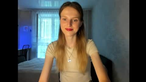 Snapshot of feralberry_dina chatting on 07.06.26 Dana online show from 07.06.26