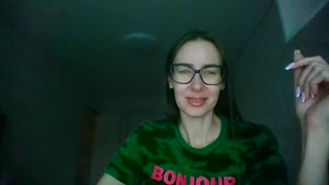 Snapshot of feraliss chatting on 07.04.26 feraliss online show from 07.04.26
