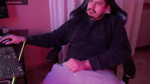 Snapshot of fernan_reds chatting on 02.28.25 Fernan online show from 02.28.25