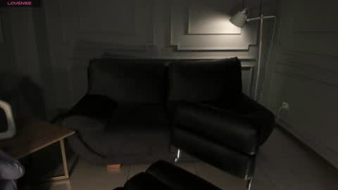 Snapshot of fernandax1_ chatting on 01.05.25 FER online show from 01.05.25