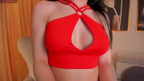 Snapshot of fernandax1_ chatting on 02.13.25 FER online show from 02.13.25