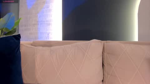 Snapshot of fernandax1_ chatting on 02.20.25 FER online show from 02.20.25