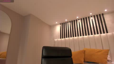 Snapshot of fernandax1_ chatting on 03.07.25 FER online show from 03.07.25