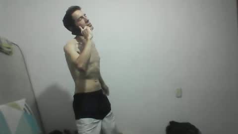 Snapshot of fernisantos chatting on 12.25.24 fernisantos online show from 12.25.24