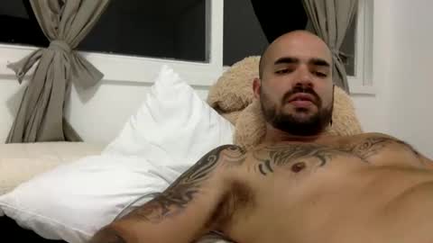 Snapshot of ferpaisa2024 chatting on 12.07.24 insta ferxx1210 Fercho online show from 12.07.24