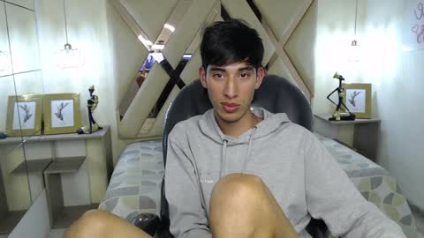 FER PHOENIX online show from 01.07.25